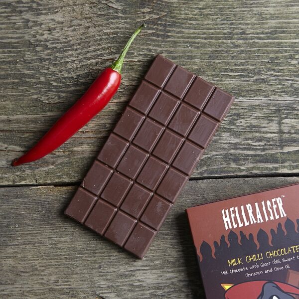 Hellraiser Καυτερή Σοκολάτα Milk Chilli Chocolate - 100γρ. - Image 2